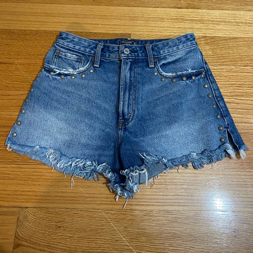 Studded detail jean shorts